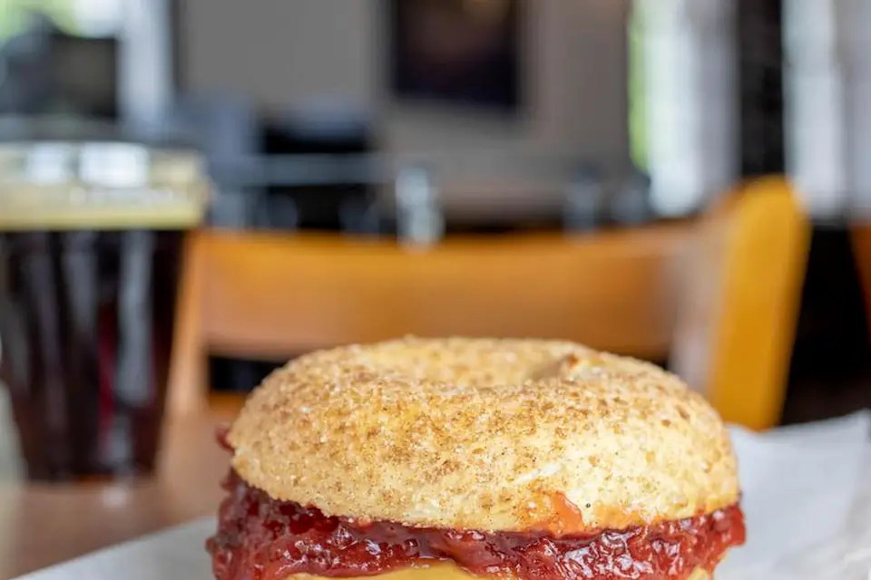 Holey City Bagels