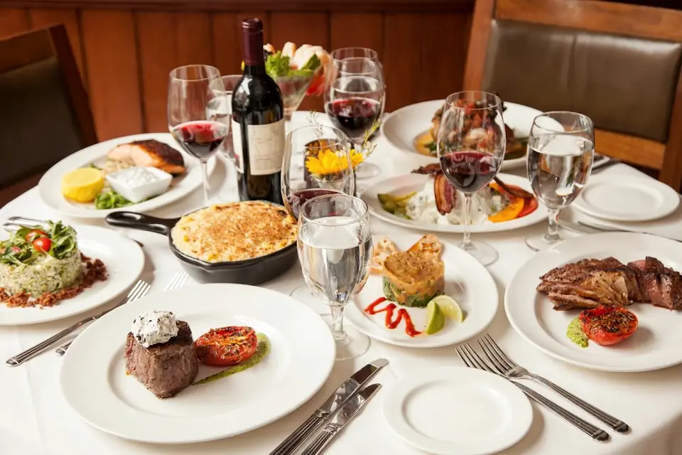 Halls Chophouse